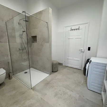 Apartment Grand - Stilvolles Wohnen Im Zentrum